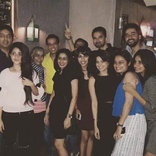 balika vadhu stars enjoyed wrap up party