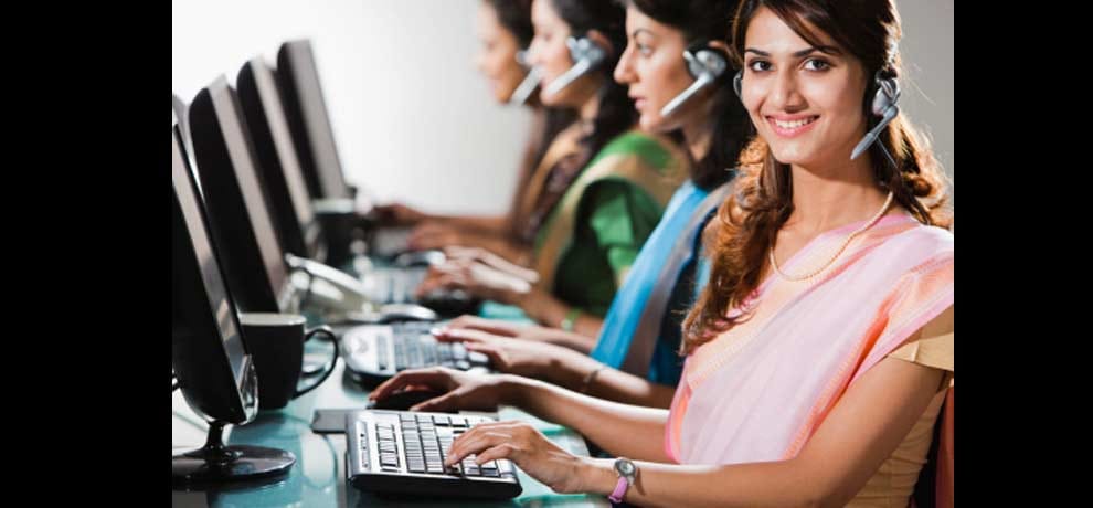 Survey data is worrisome, the number of working women is falling in India