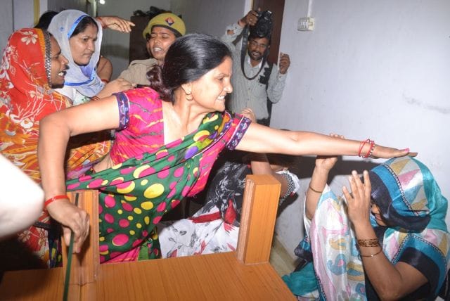 womens beat teacher in police station