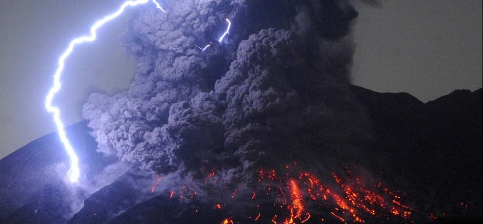 Japan: See photos of Japanese volcanic eruption