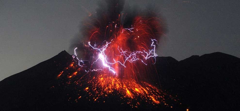 Japan: See photos of Japanese volcanic eruption