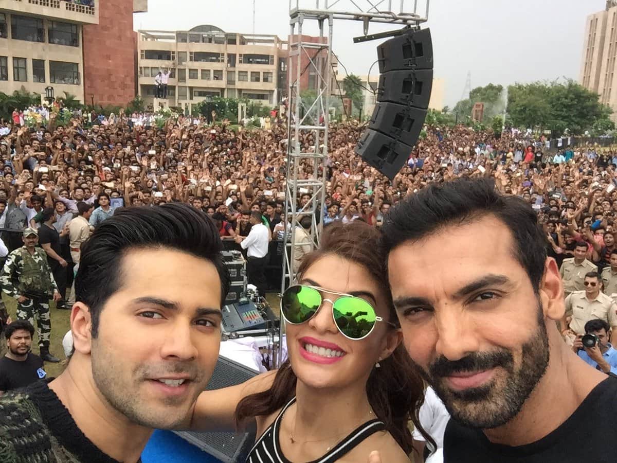 All is not well between dhishoom starcast