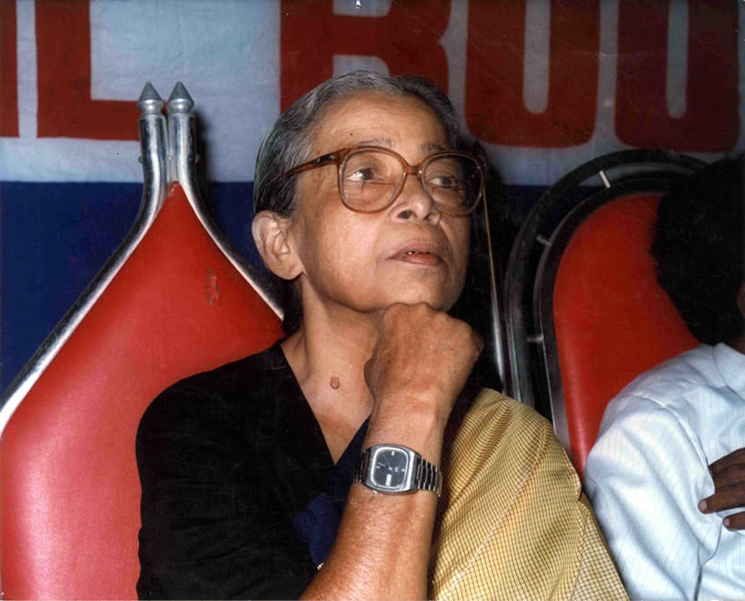 special story over writer activist Mahasweta Devi
