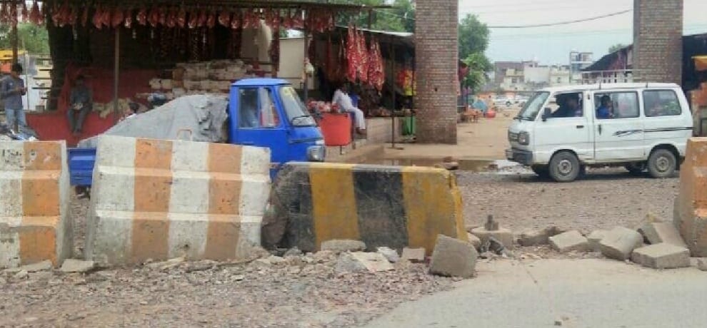 shitla mata mandir road is destructed from 6 months