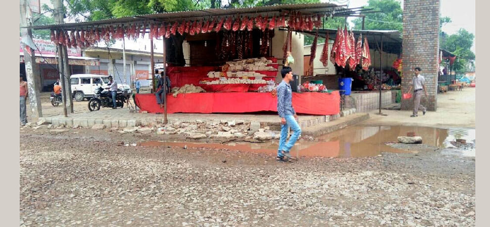 shitla mata mandir road is destructed from 6 months