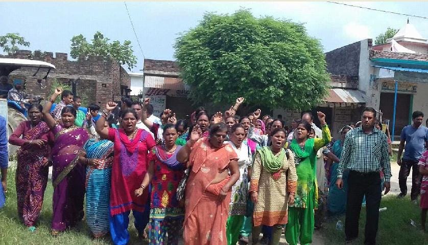The procession pulled by various organizations and people