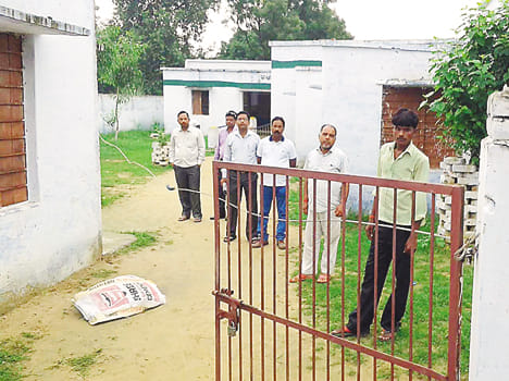 Children studying in the shadow of deaths