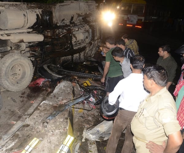 Accident in cant in lucknow.