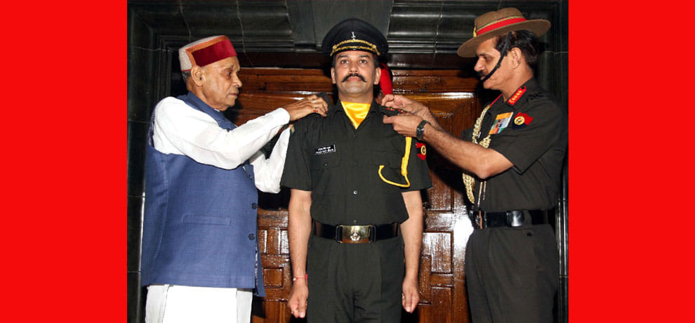 bjp mp anurag thakur joins territorial army