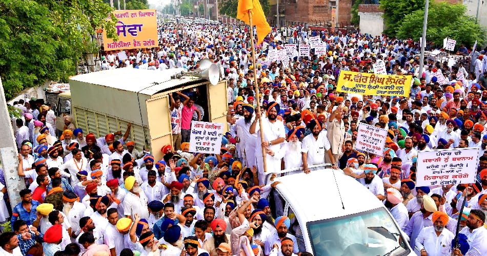 punjab cabinet minister bikram singh majithia shakti pradarshan in amritsar, criticized to kejriwal