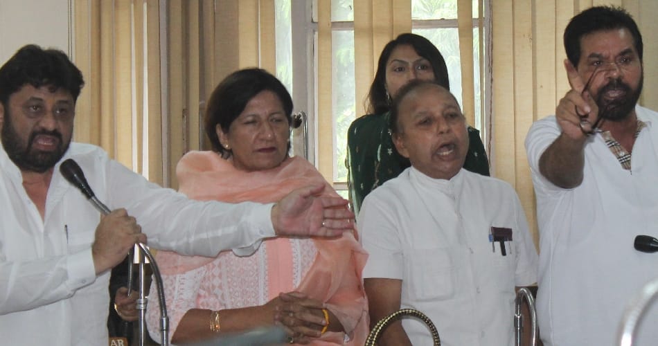 chandigarh municipal corporation House Meeting congress oppose