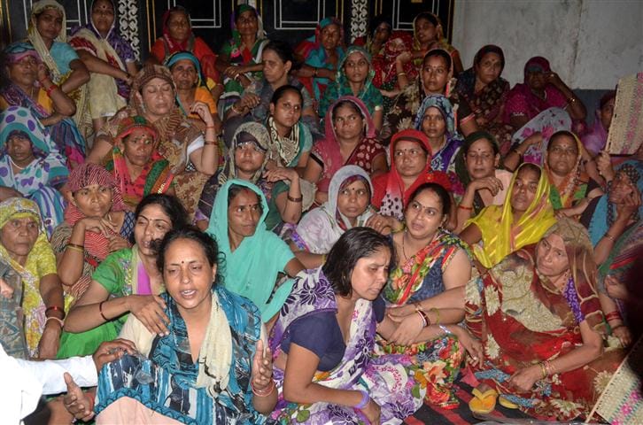 Death of a worker in the factory of the current , Hungama