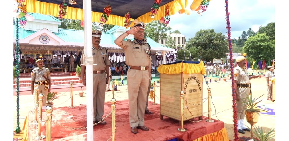 Fathar And Son Pass Himachal Police Training Together.