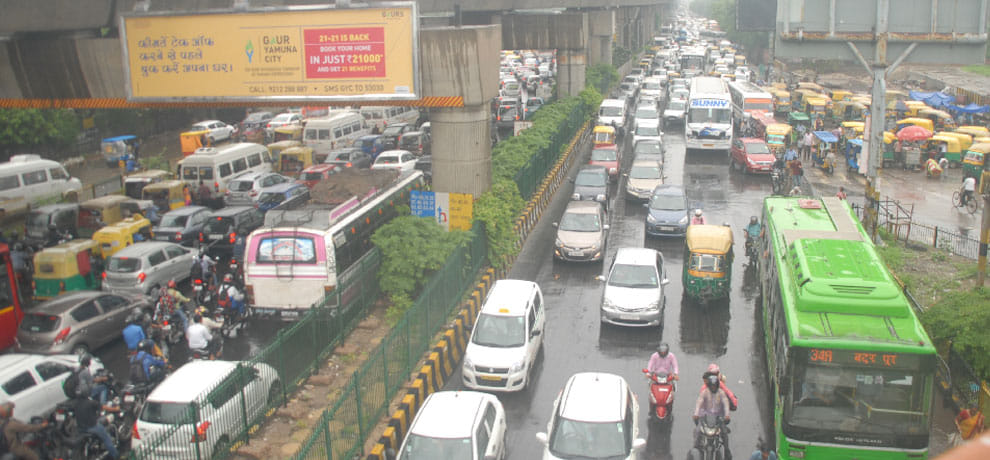 Greater Noida Expressway hit seven km long jams, motorists stranded for hours