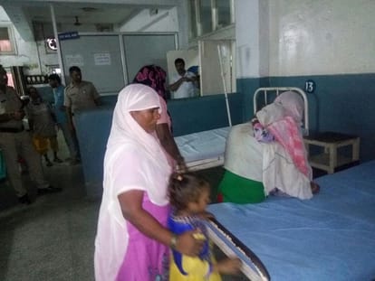 mother jumped in river with three childrens in karnal, one dead, one missing