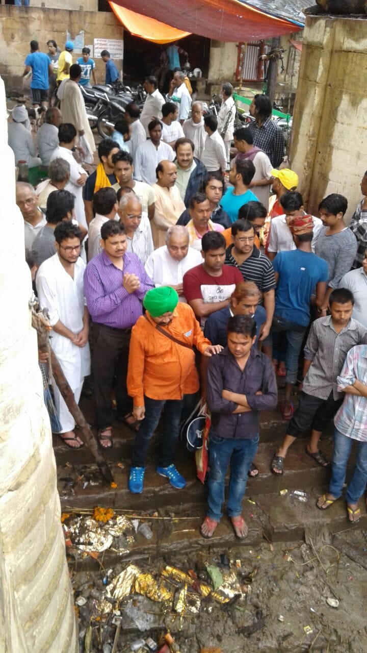 lachhu maharaj funeral