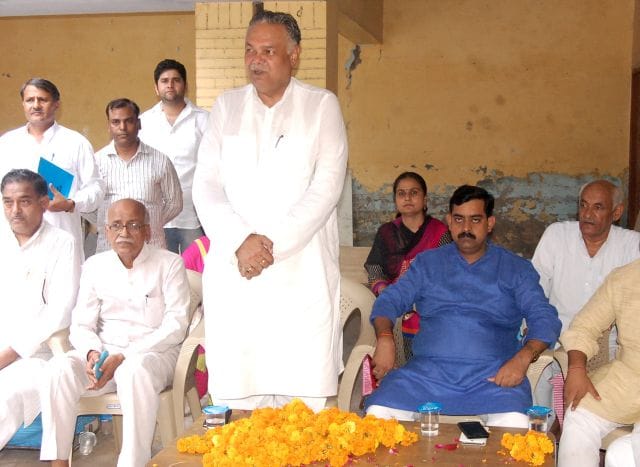 "The situation is bad in the state, the politics of discrimination SP '
