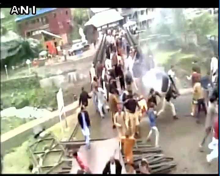 Protest against Nawaz Sharif government in POK