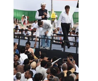 rahul gandhi addresses up population from lucknow