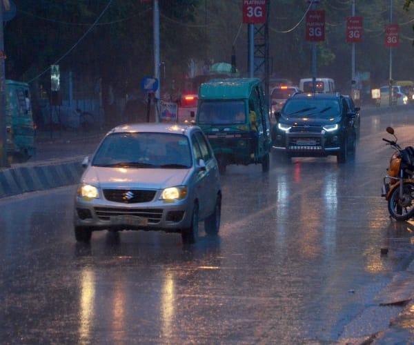 heavy rain alert in uttarakhand seven district
