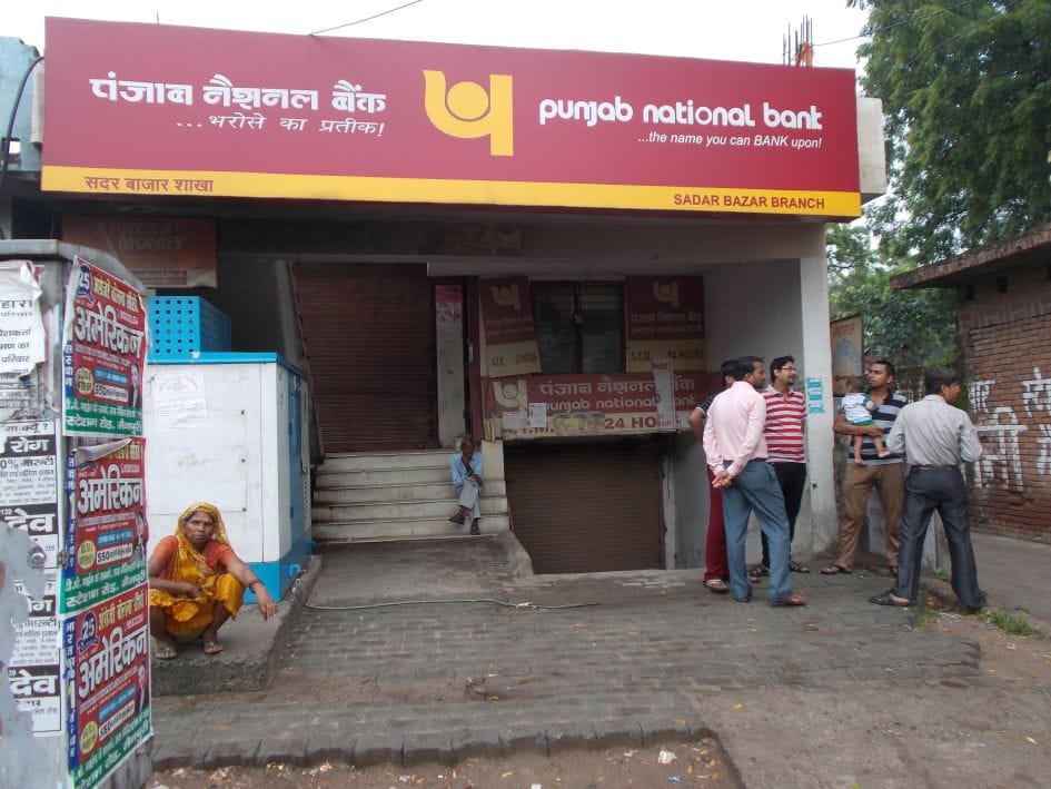 Banks have locks, affecting 25 million transactions