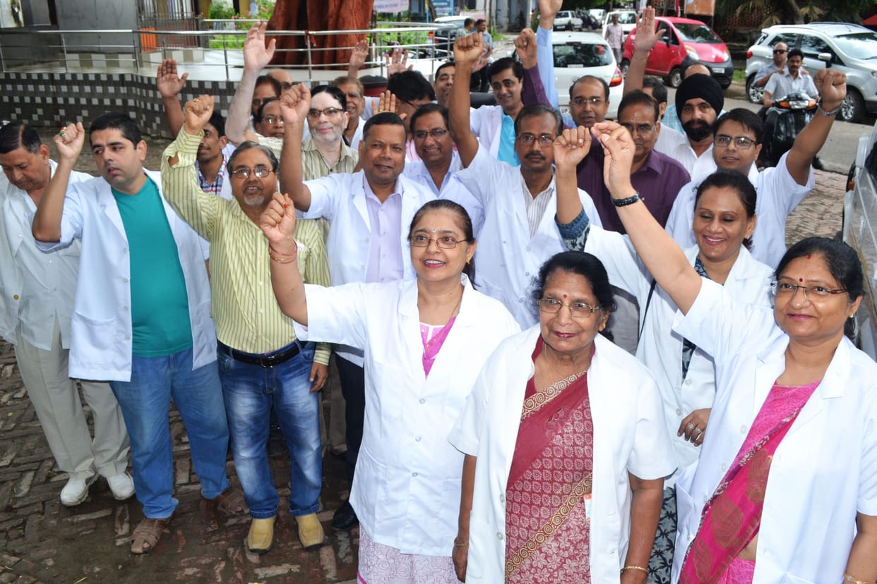 Doctors have Stavilment Act of protest