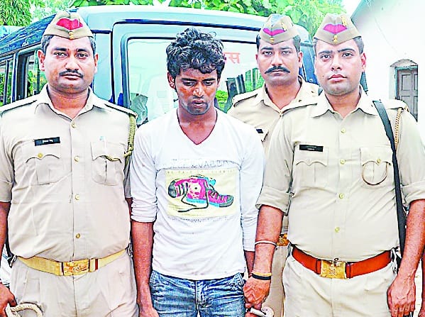 Police boarded handle lady killer