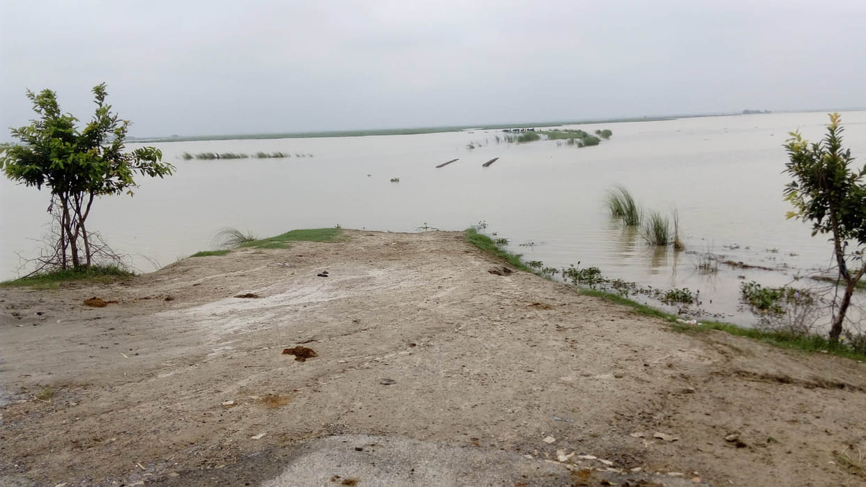 Ghagra in spate, the water filled the lower parts