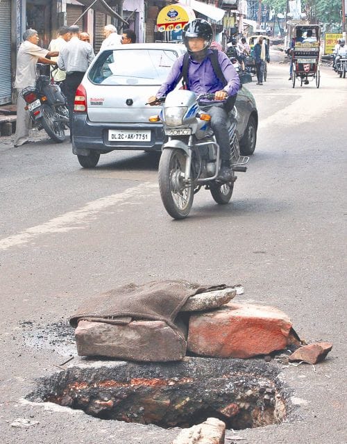 fir against nhai officers