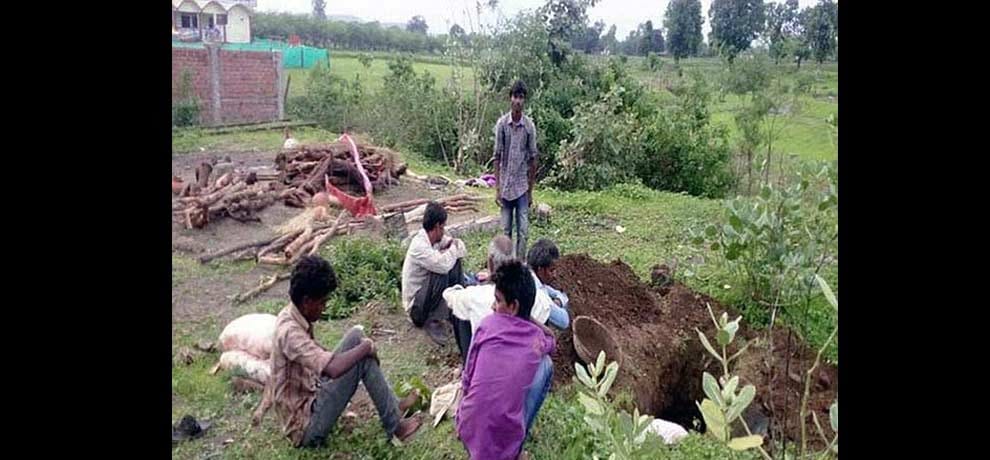 madhya pradesh: on pyre man became alive