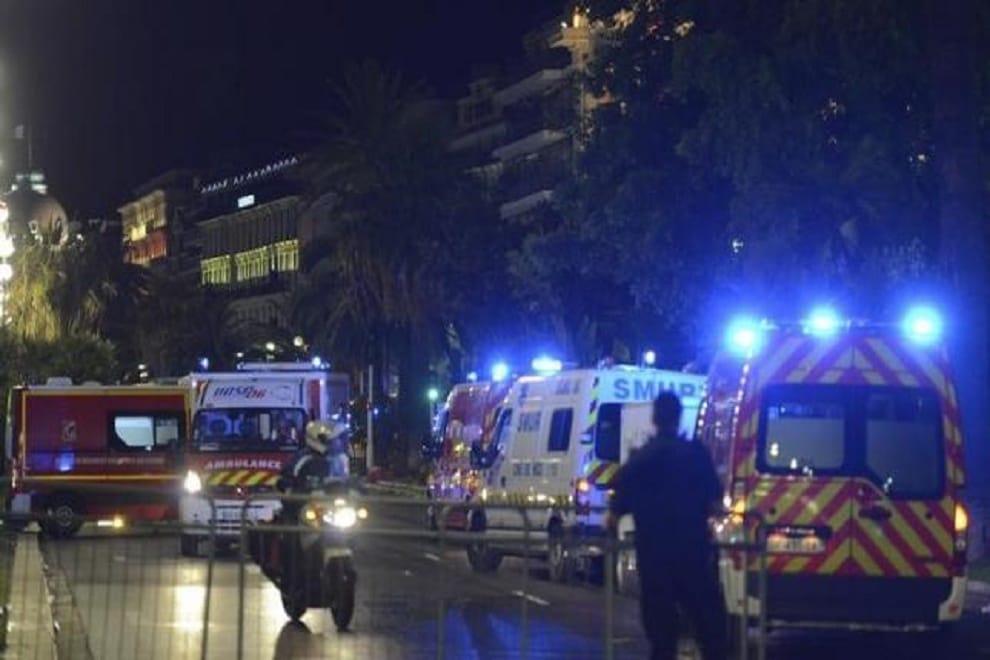 france considering ban on foreign funding of mosques