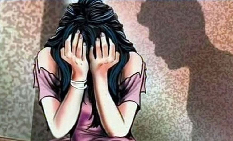 Mau: भूत-प्रेत का भय दिखाकर युवती का अपहरण, जीजा और साले ने किया दुष्कर्म, दोनों गिरफ्तार सांकेतिक तस्वीर