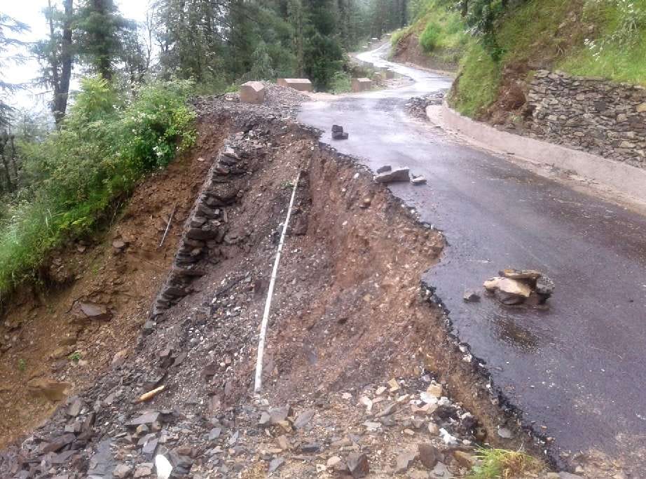 Heavy rain causes havoc in Himachal