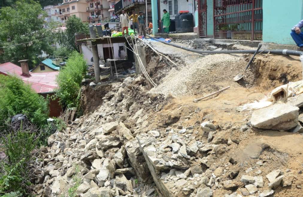 Heavy rain causes havoc in Himachal