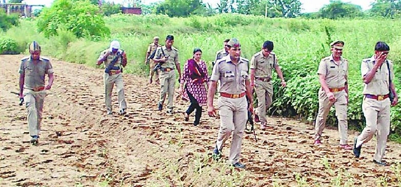 Meerut, Ghaziabad and sought ransom to create the illusion 