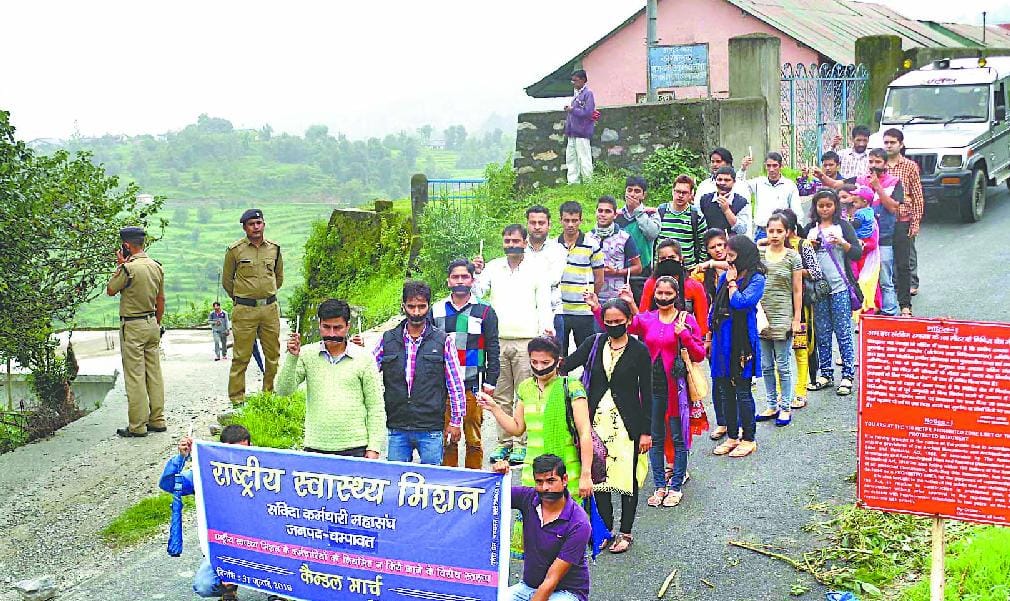 NHM contract workers pulled Candle March
