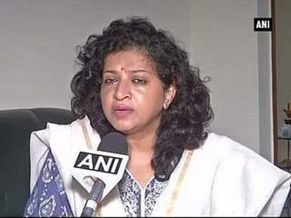 Politicos condemn Bulandshahr rape, train guns at CM Akhilesh