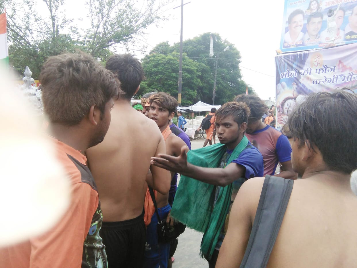 Kanvd fragmented chaos on highway