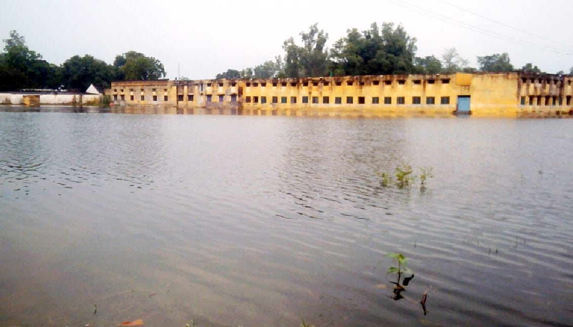 Heavy rains inundated the area, only water on roads