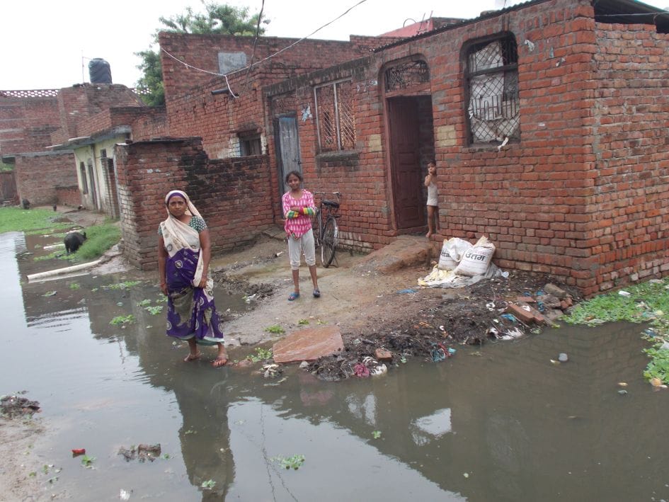 Many of the one-hour rain waterlogged place
