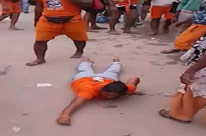 Women prayed devotedly for her father's good health