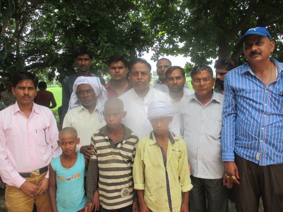 Orphans government Rs 25 lakh