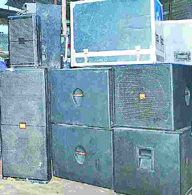 kaavar yaatra ke dauran dj