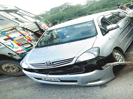  Ten injured in accident on highway