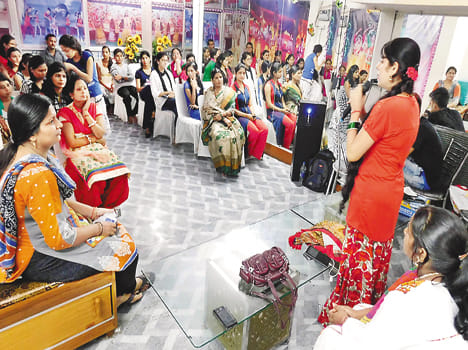 Janmashtami festival has a mom-and Dance Contest