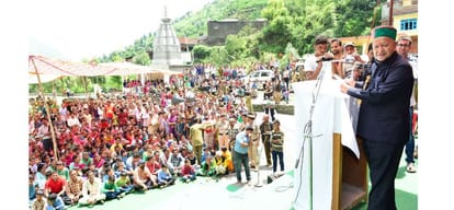 virbhadra singh targets bjp