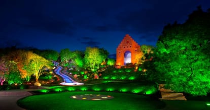 world's the largest ramoji film city in hyderabad, interesting facts and profile