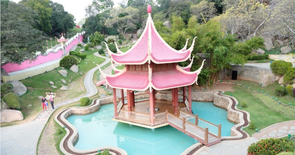 amazing photos of world's the largest ramoji filmcity in hyderabad with interesting facts