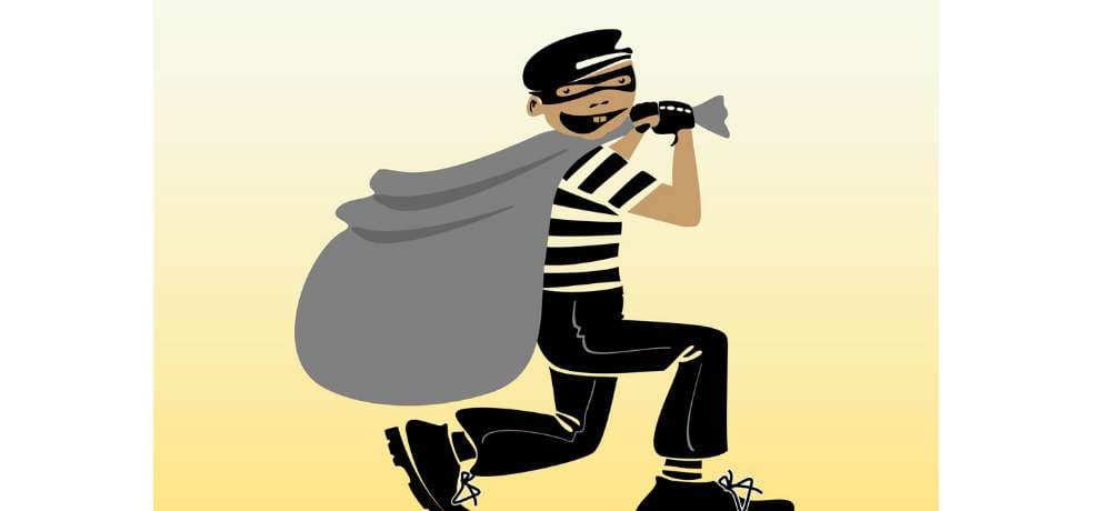 Thieves entered the house empty