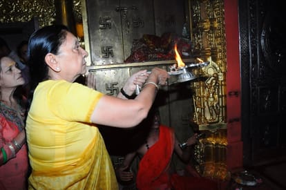 Five reason of Anandiben Patel’s resignation